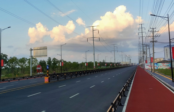 提升改造完成后的春順路，暢安舒美